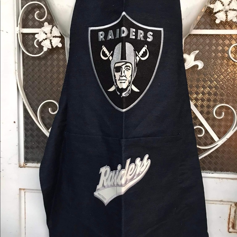 Raiders Apron